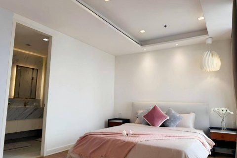 Condo in Bangkok, Thailand, 3 bedrooms № 233613 - photo 16