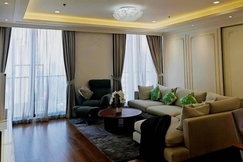 Condo in Bangkok, Thailand, 3 bedrooms № 233613 - photo 5