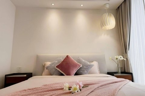Condo in Bangkok, Thailand, 3 bedrooms № 233613 - photo 14