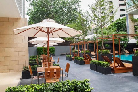 Condo in Bangkok, Thailand, 2 bedrooms № 233614 - photo 14