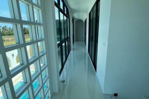 Villa in Pran Buri, Thailand 4 Schlafzimmer № 222526 - Foto 9
