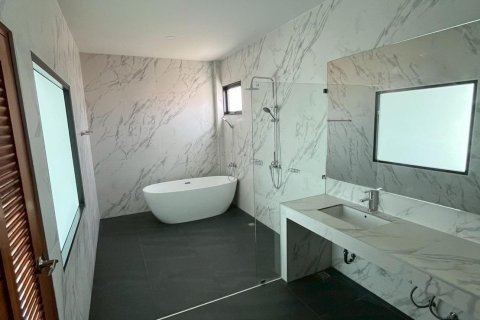 Villa in Pran Buri, Thailand 4 Schlafzimmer № 222526 - Foto 5