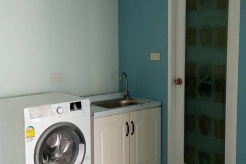 Студия в кондо в Банг Раке, Бангкок, Таиланд № 159491 - фото 5