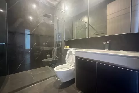 Condo à Huai Khwang, Bangkok, Thaïlande, 2 chambres  № 138746 - photo 12