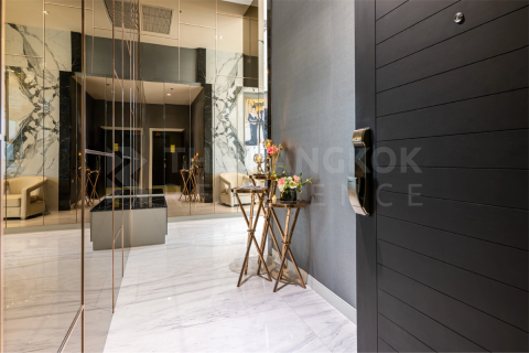 Condo in Bangkok, Thailand, 2 bedrooms № 184824 - photo 6