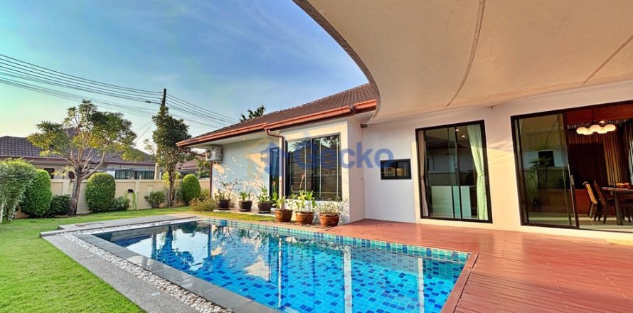 Haus in Pattaya, Thailand 4 Schlafzimmer № 220463