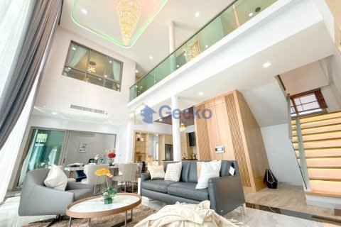 Haus in Pattaya, Thailand 5 Schlafzimmer № 220464 - Foto 9