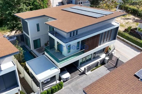 Haus in Pattaya, Thailand 5 Schlafzimmer № 220464 - Foto 3