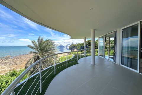 Condo in Pattaya, Thailand, 2 bedrooms № 220461