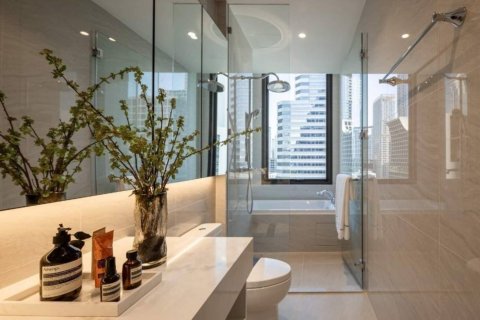 Condo in Bangkok, Thailand, 2 bedrooms  № 180836 - photo 5