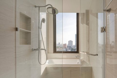 Condo in Bangkok, Thailand, 2 bedrooms  № 180836 - photo 7