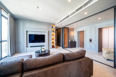 Condo in Bangkok, Thailand, 2 bedrooms  № 180839 - photo 7