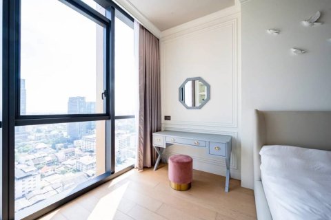 Condo in Bangkok, Thailand, 2 bedrooms  № 180839 - photo 25
