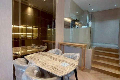 Кондоминиум с 2 спальнями в Ваттхане, Бангкок, Таиланд № 161664 - фото 3