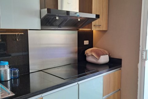 Кондоминиум с 3 спальнями в Ян Наве, Бангкок, Таиланд № 161665 - фото 12