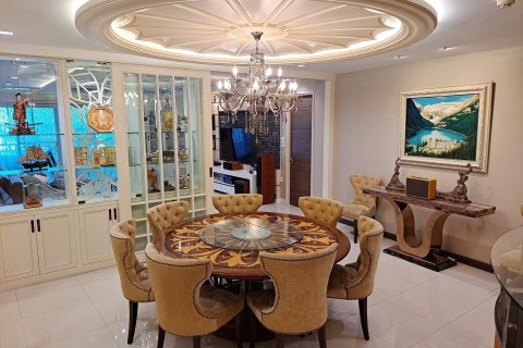 Кондоминиум с 3 спальнями в Ян Наве, Бангкок, Таиланд № 161665 - фото 4