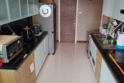 Кондоминиум с 3 спальнями в Ян Наве, Бангкок, Таиланд № 161665 - фото 9