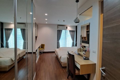 Кондоминиум с 3 спальнями в Ян Наве, Бангкок, Таиланд № 161665 - фото 21