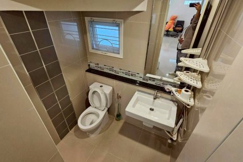 Maison à Pathum Thani, Thaïlande 3 chambres № 161667 - photo 27