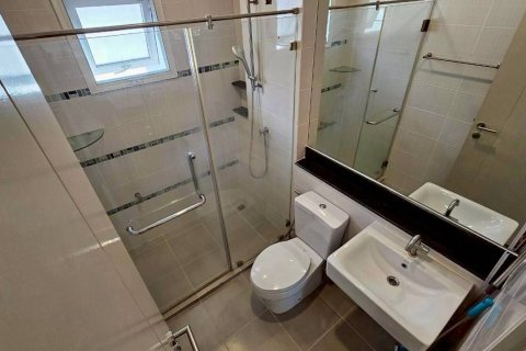 Maison à Pathum Thani, Thaïlande 3 chambres № 161667 - photo 26