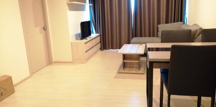 Кондоминиум с 2 спальнями в Клонг Тоэй, Бангкок, Таиланд № 148563