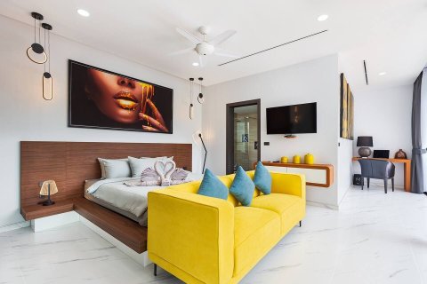 Villa in Phuket, Thailand 4 bedrooms № 148564 - photo 17