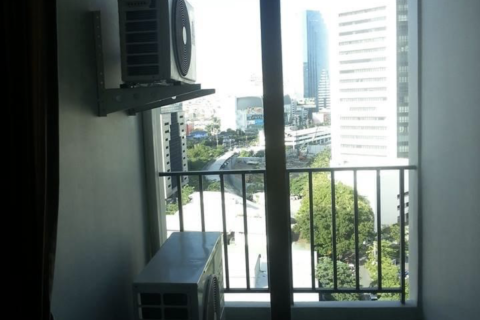 Студия в кондо в Хуай Кванге, Бангкок, Таиланд № 151789 - фото 6