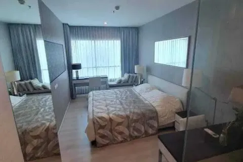 Eigentumswohnung in Huai Khwang, Bangkok, Thailand, 2 Schlafzimmer № 219696 - Foto 7