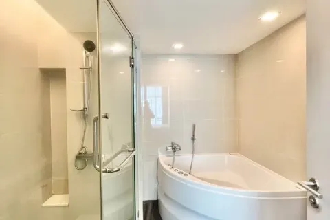 Eigentumswohnung in Khlong Toei, Bangkok, Thailand, 2 Schlafzimmer № 219691 - Foto 10