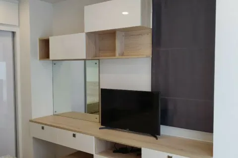 Condo in Phra Khanong, Bangkok, Thailand, 2 bedrooms  № 159464 - photo 11