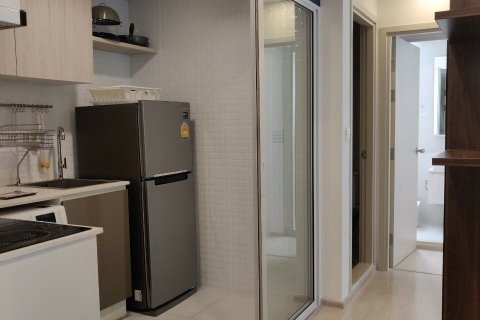 Condo in Phra Khanong, Bangkok, Thailand, 2 bedrooms  № 159464 - photo 4