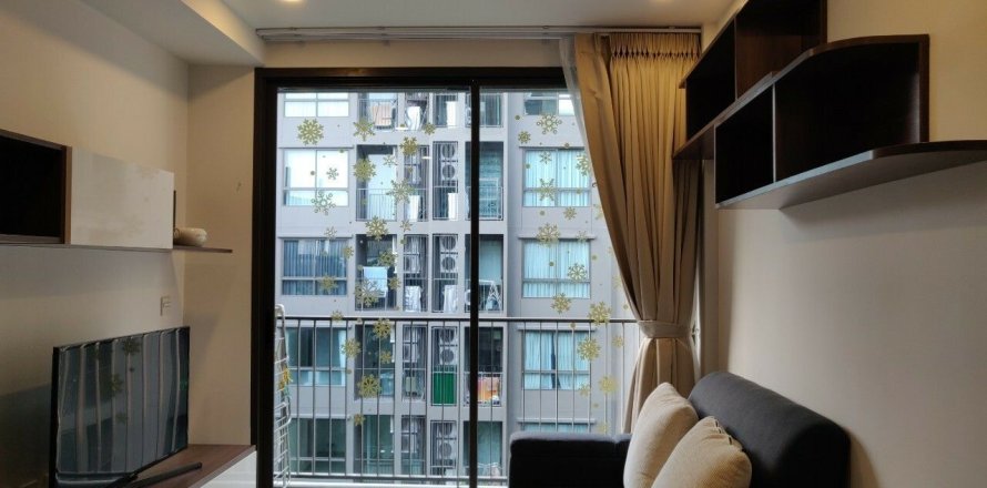 Condo in Phra Khanong, Bangkok, Thailand, 2 bedrooms  № 159464