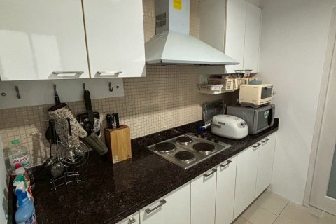 Condo in Khlong Toei, Bangkok, Thailand, 2 bedrooms  № 159467 - photo 6