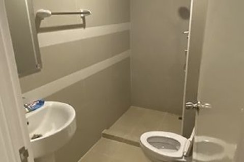 Таунхаус в Пхра Прадаенге, Таиланд с 4 спальнями  № 159465 - фото 22