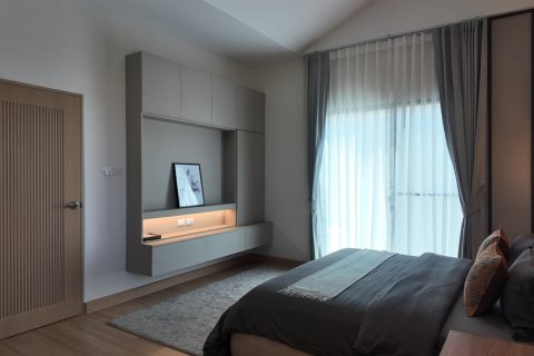 Villa in Pattaya, Thailand 4 bedrooms № 167112 - photo 24