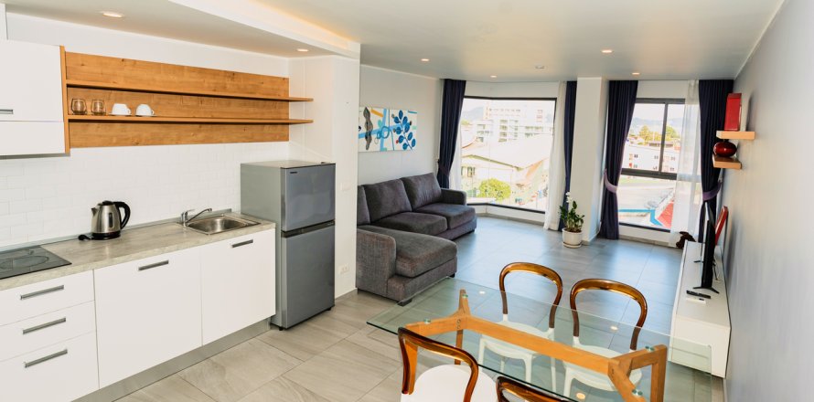 Apartment in Pattaya, Thailand 2 rooms № 167108