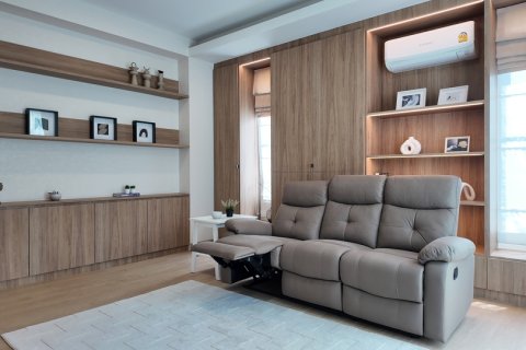 Villa à Pattaya, Thaïlande 4 chambres № 167111 - photo 9