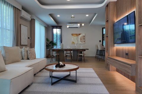 Вилла в Паттайе, Таиланд с 4 спальнями  № 167111 - фото 3