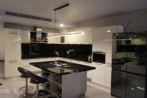 Apartment in Pattaya, Thailand 2 rooms № 167106 - photo 5