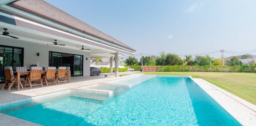 Вилла в Пран Бури, Таиланд с 3 спальнями  № 162888