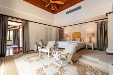 Villa in Phuket, Thailand 4 Schlafzimmer № 220428 - Foto 10