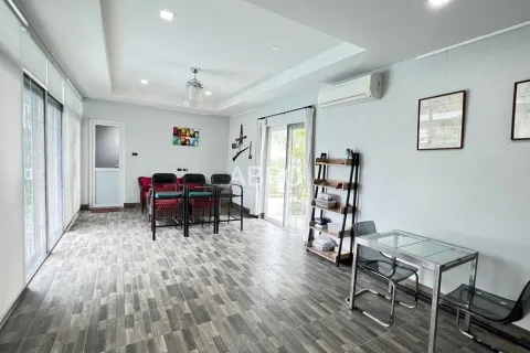 Casa de 3 dormitorios en Pattaya, Tailandia № 211906 - foto 4