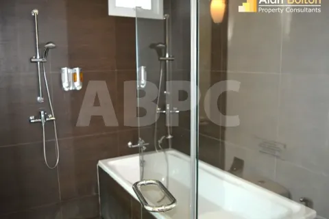 Casa de 3 dormitorios en Jomtien Beach, Pattaya, Tailandia № 211904 - foto 9