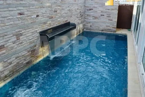 Casa de 3 dormitorios en Jomtien Beach, Pattaya, Tailandia № 211904 - foto 10