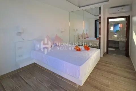 House in Chalong, Thailand 3 bedrooms № 133586 - photo 11