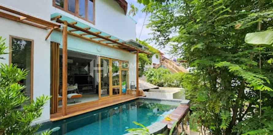 Дом в Чалонге, Таиланд с 4 спальнями  № 133588