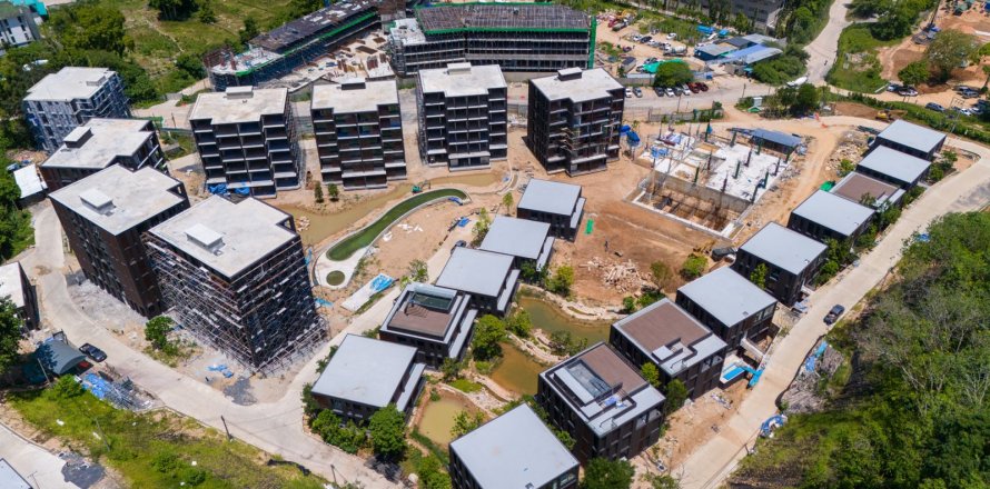 Студия в кондо в Камале, Таиланд в MontAzure Lakeside № 75938