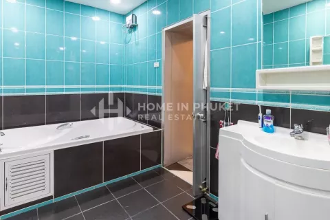 House in Phuket, Thailand 5 bedrooms № 133590 - photo 16