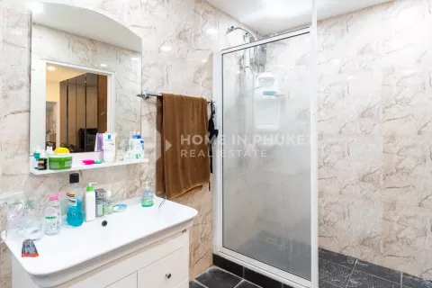 House in Phuket, Thailand 5 bedrooms № 133590 - photo 24