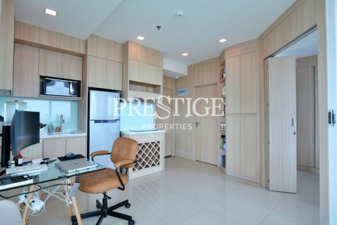 Condo in Pattaya, Thailand, 1 bedroom № 198675